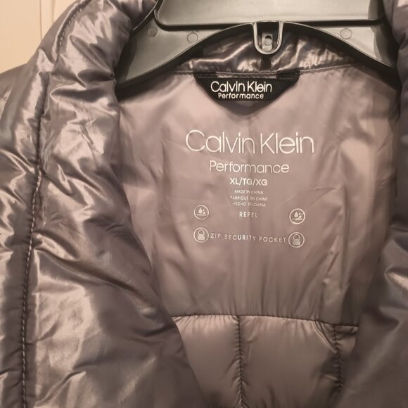 Calvin Klein Performance Gray/Black Metallic Puffer Vest. - Picture 2 of 3
